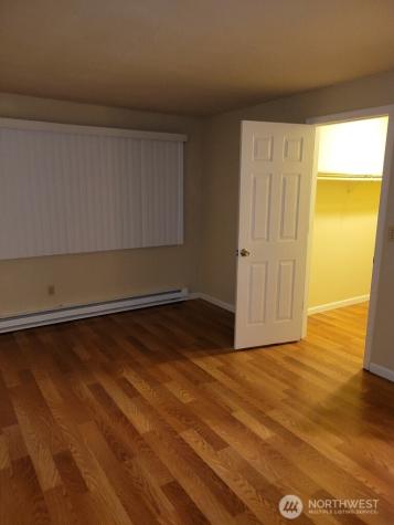 16 147th Avenue SE Bellevue WA 98007