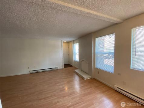 16 147th Avenue SE Bellevue WA 98007