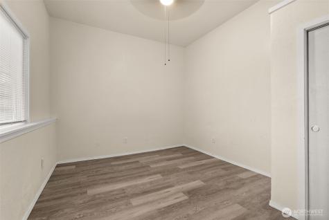 665 Sunset Avenue Ocean Shores WA 98569