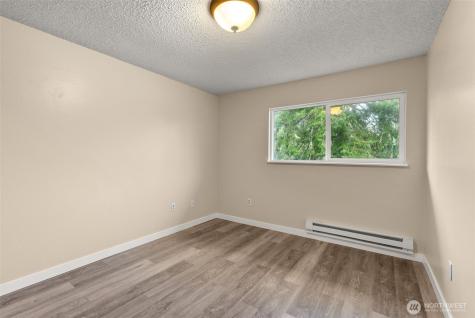 665 Sunset Avenue Ocean Shores WA 98569