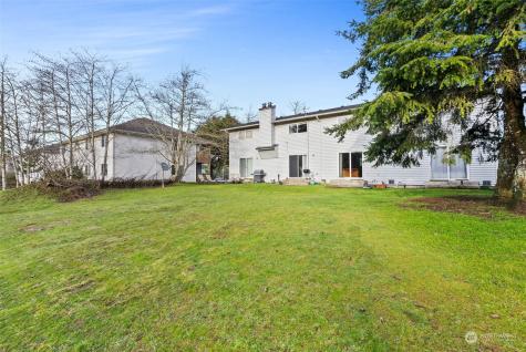 665 Sunset Avenue Ocean Shores WA 98569