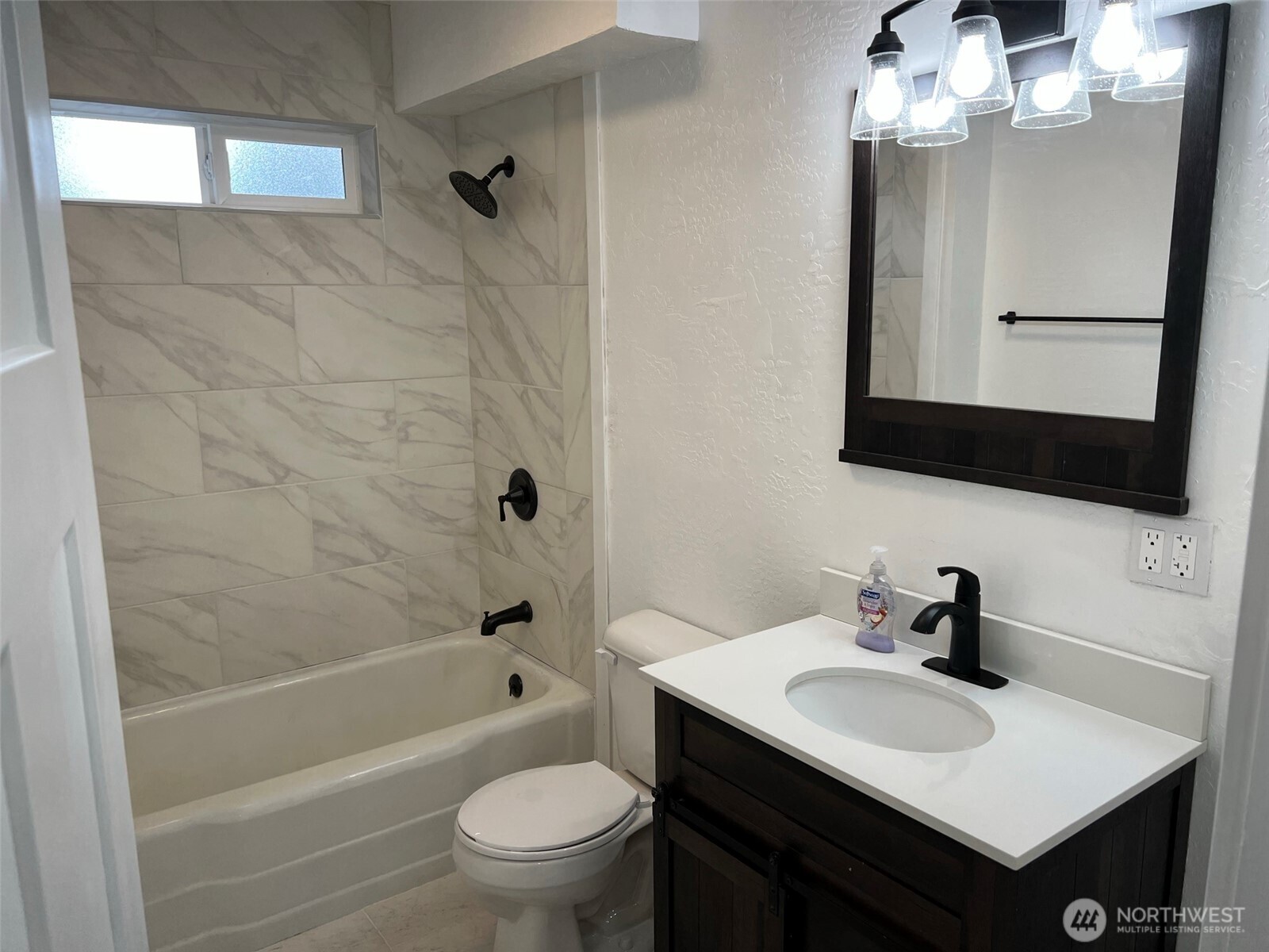 1663 Harrison Avenue SE Port Orchard WA 98366