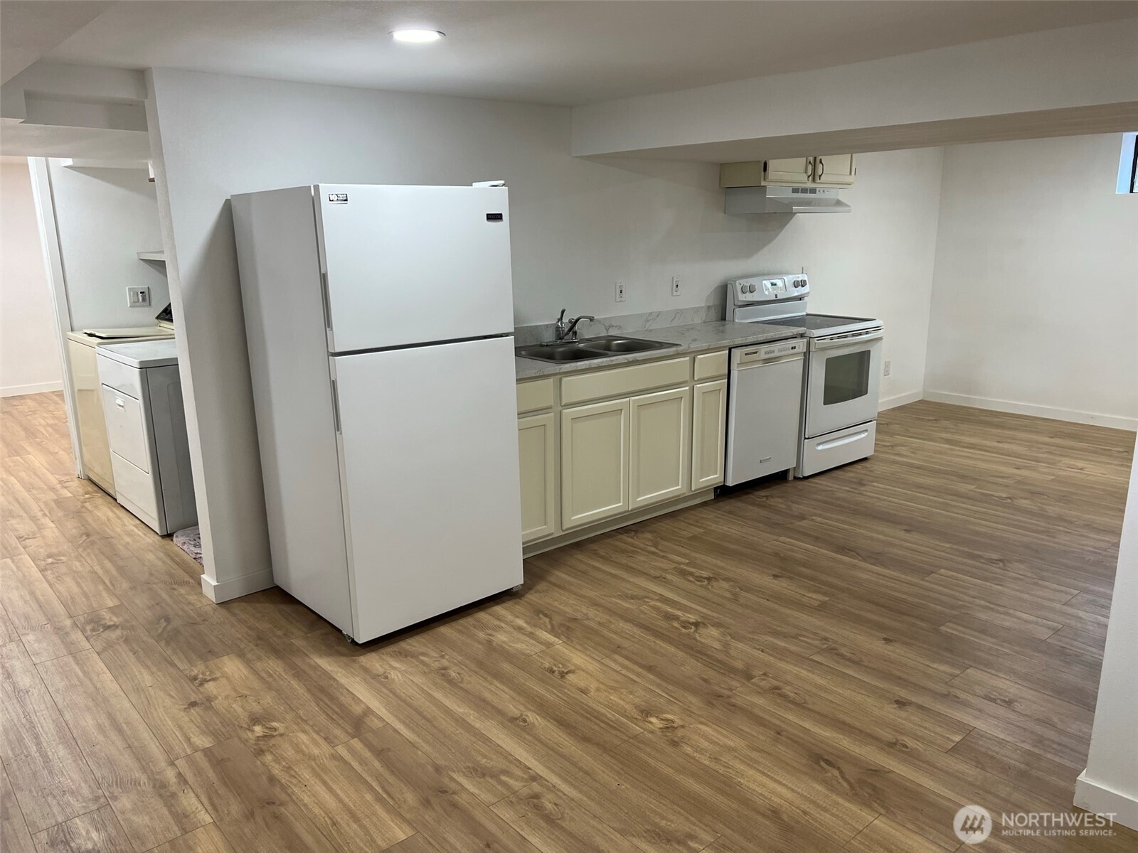 1663 Harrison Avenue SE Port Orchard WA 98366