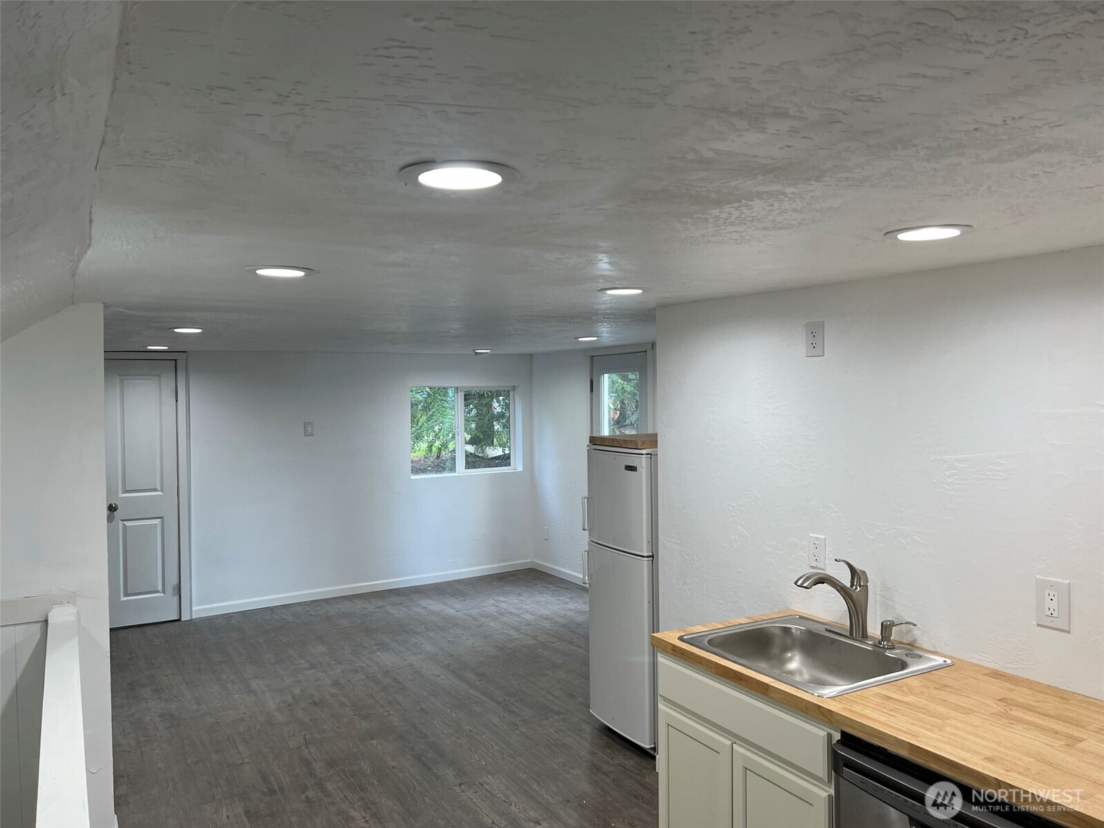 1663 Harrison Avenue SE Port Orchard WA 98366