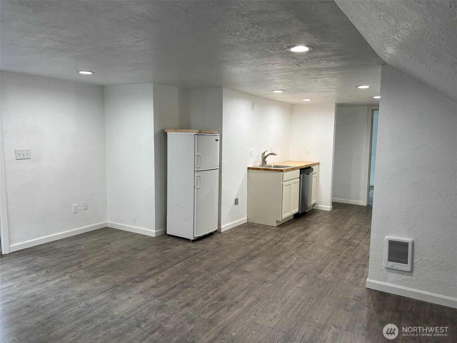 1663 Harrison Avenue SE Port Orchard WA 98366