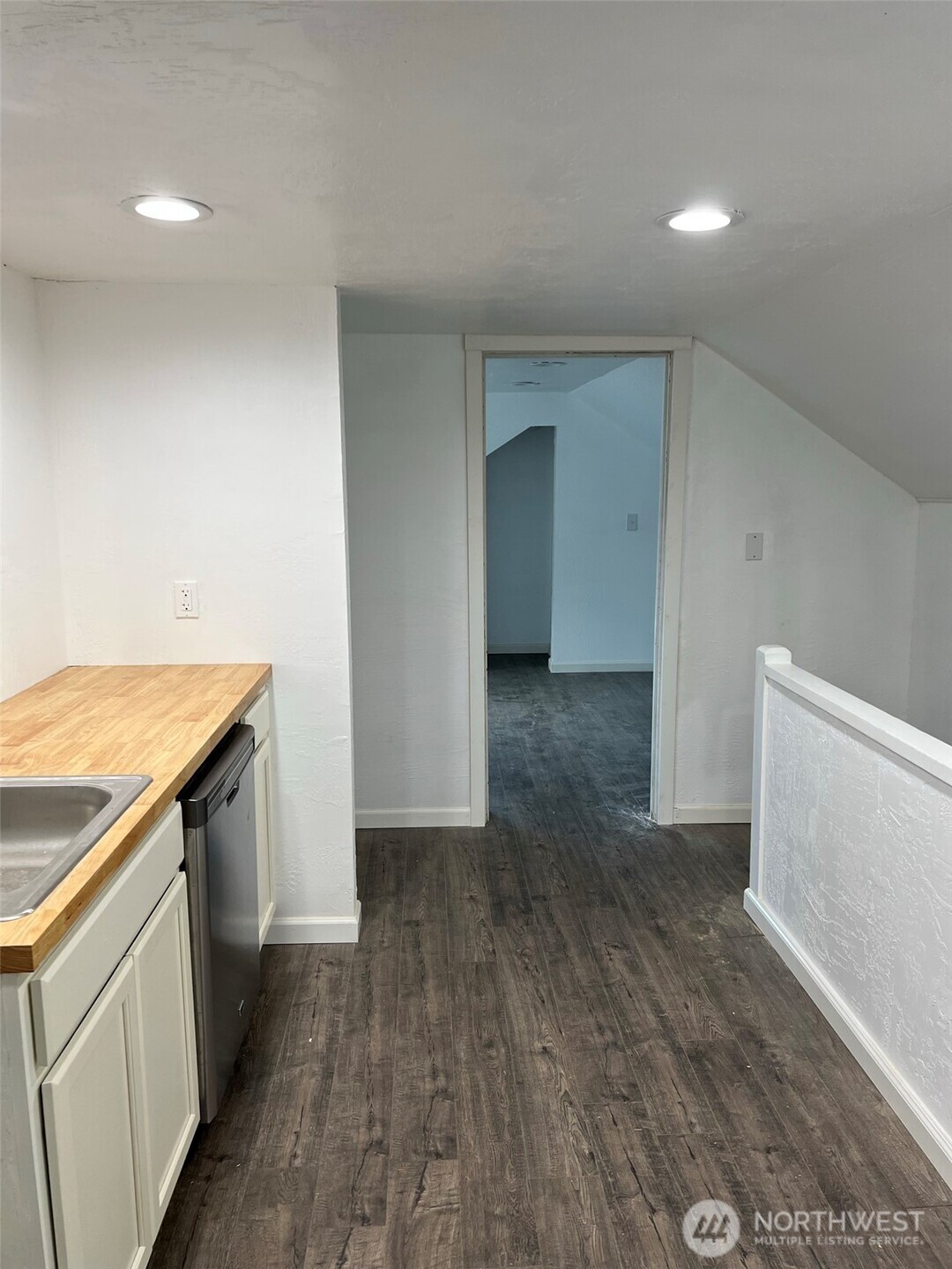 1663 Harrison Avenue SE Port Orchard WA 98366