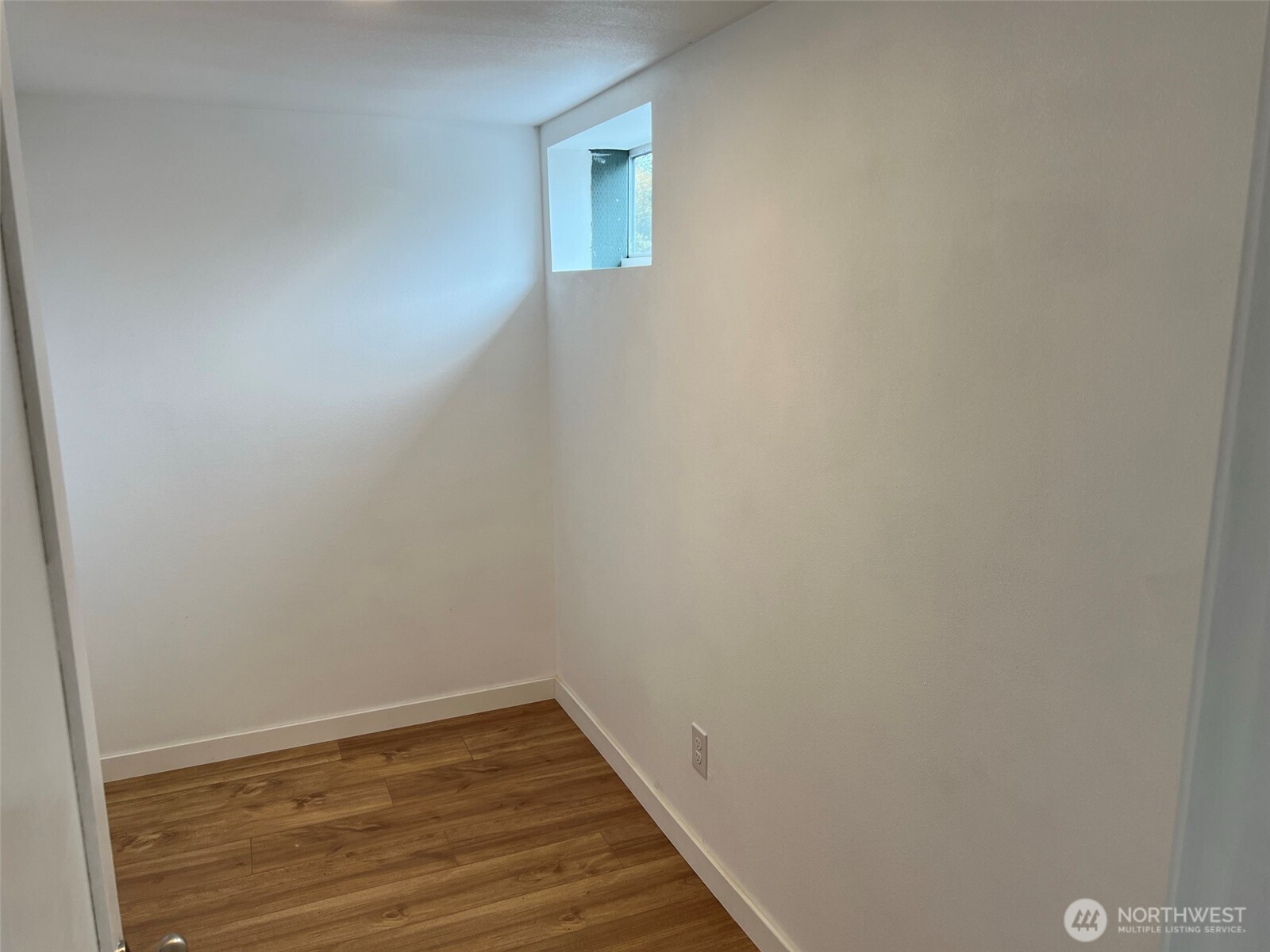 1663 Harrison Avenue SE Port Orchard WA 98366