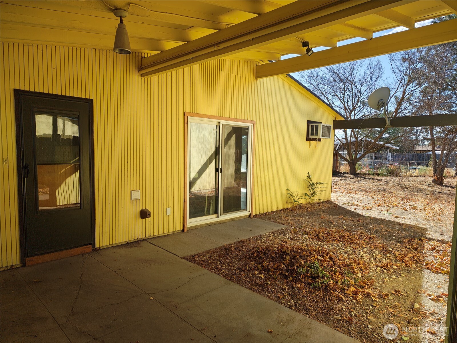 205 March Street NE Moses Lake WA 98837