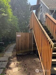 232 4th Avenue NW Puyallup WA 98371