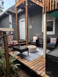 232 4th Avenue NW Puyallup WA 98371