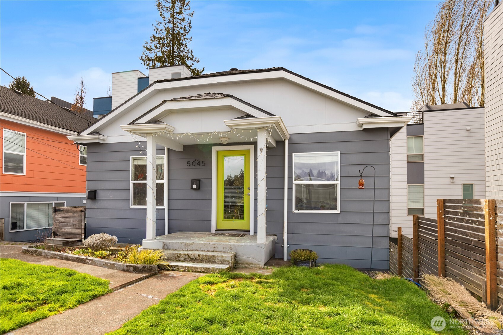 5045 37th Avenue S Seattle WA 98118