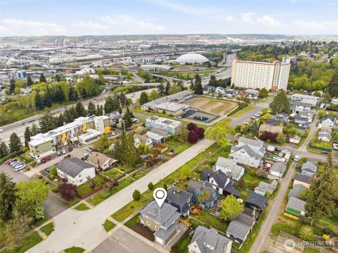 424 S Wright Avenue Tacoma WA 98418