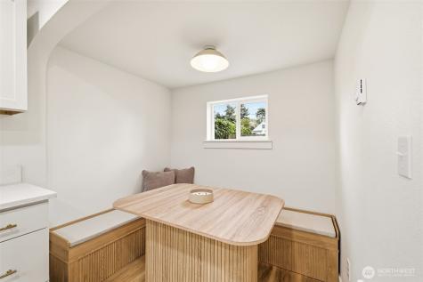 424 S Wright Avenue Tacoma WA 98418