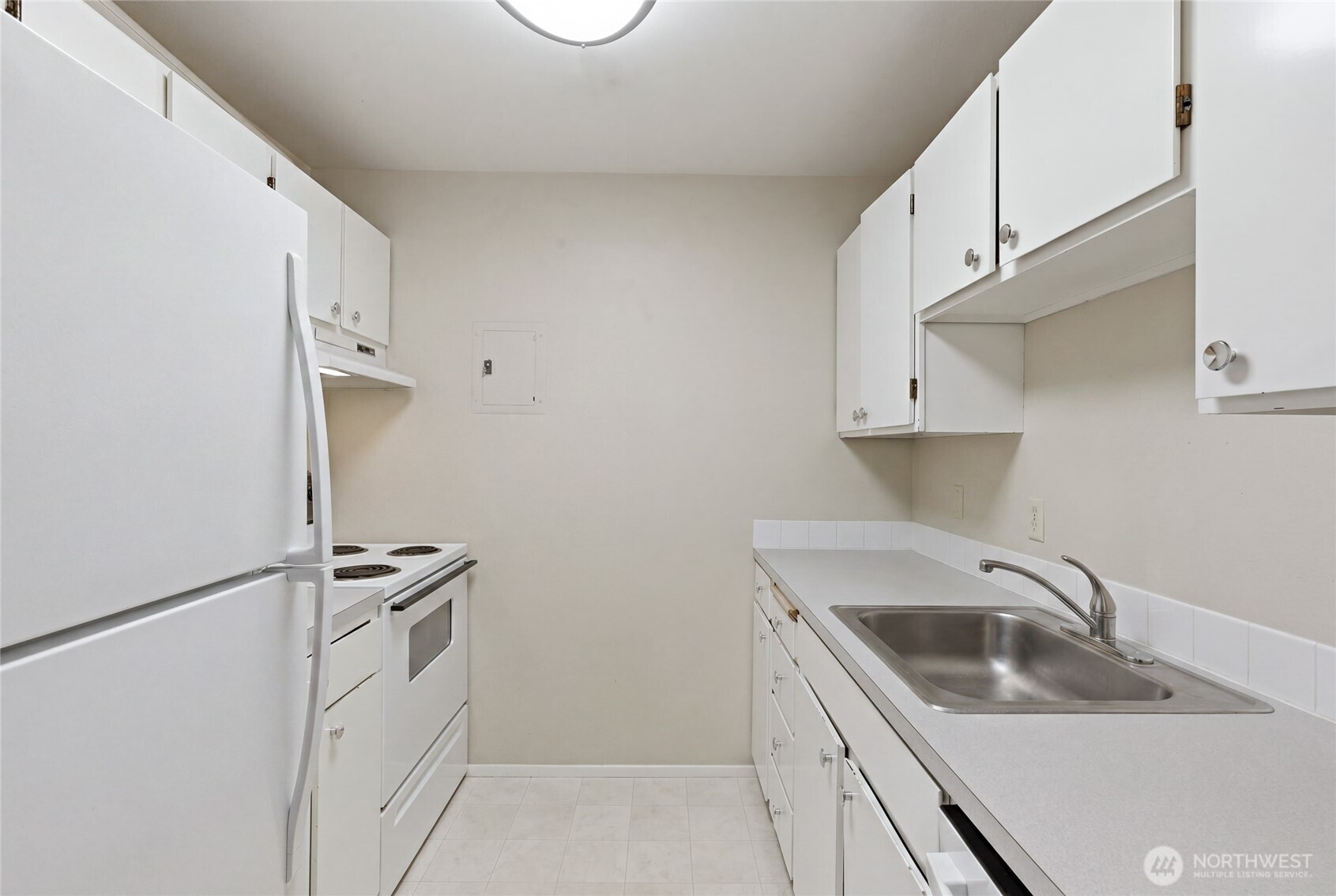 2820 15th Avenue W Seattle WA 98119