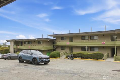 2820 15th Avenue W Seattle WA 98119