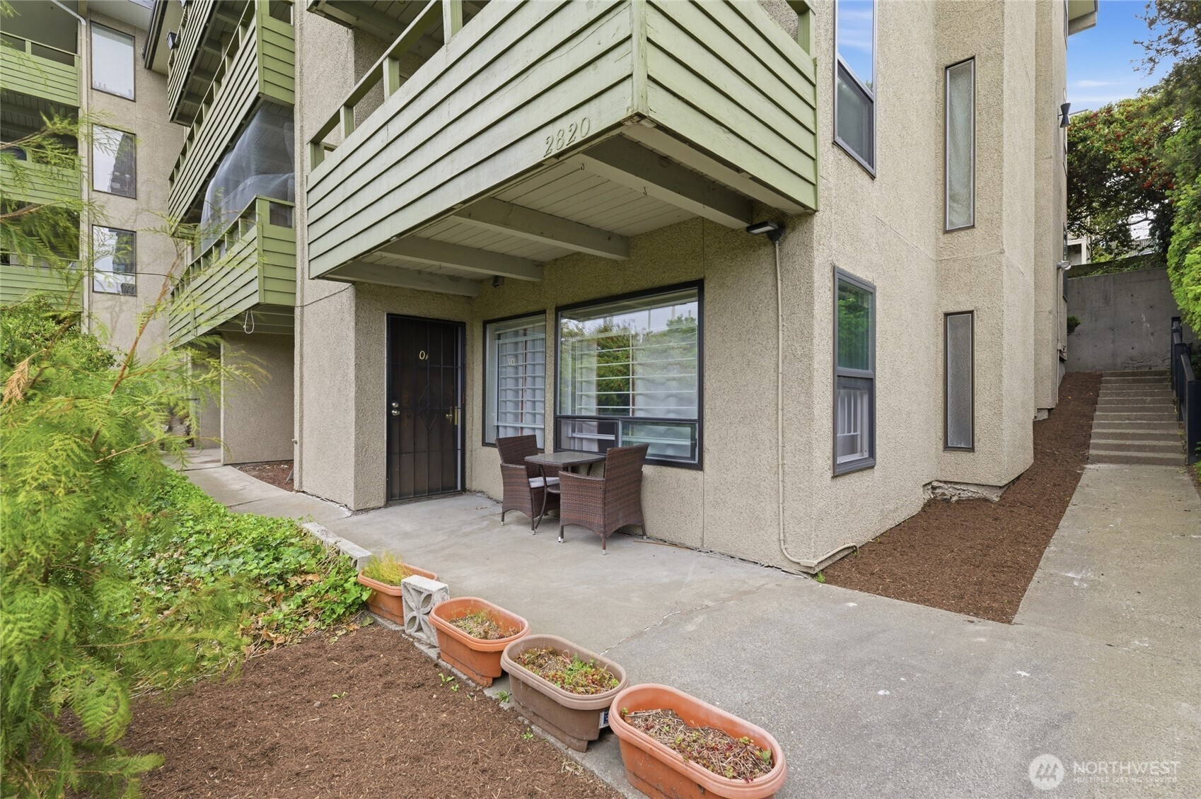 2820 15th Avenue W Seattle WA 98119