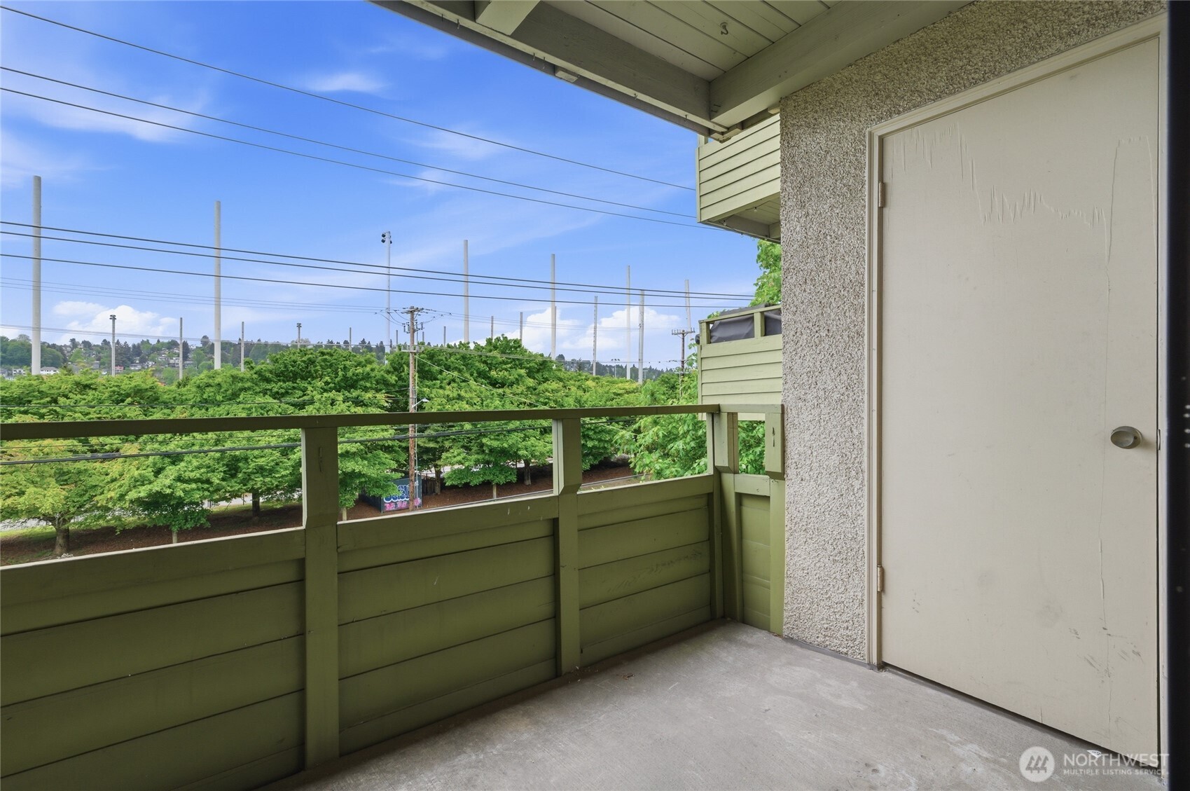 2820 15th Avenue W Seattle WA 98119
