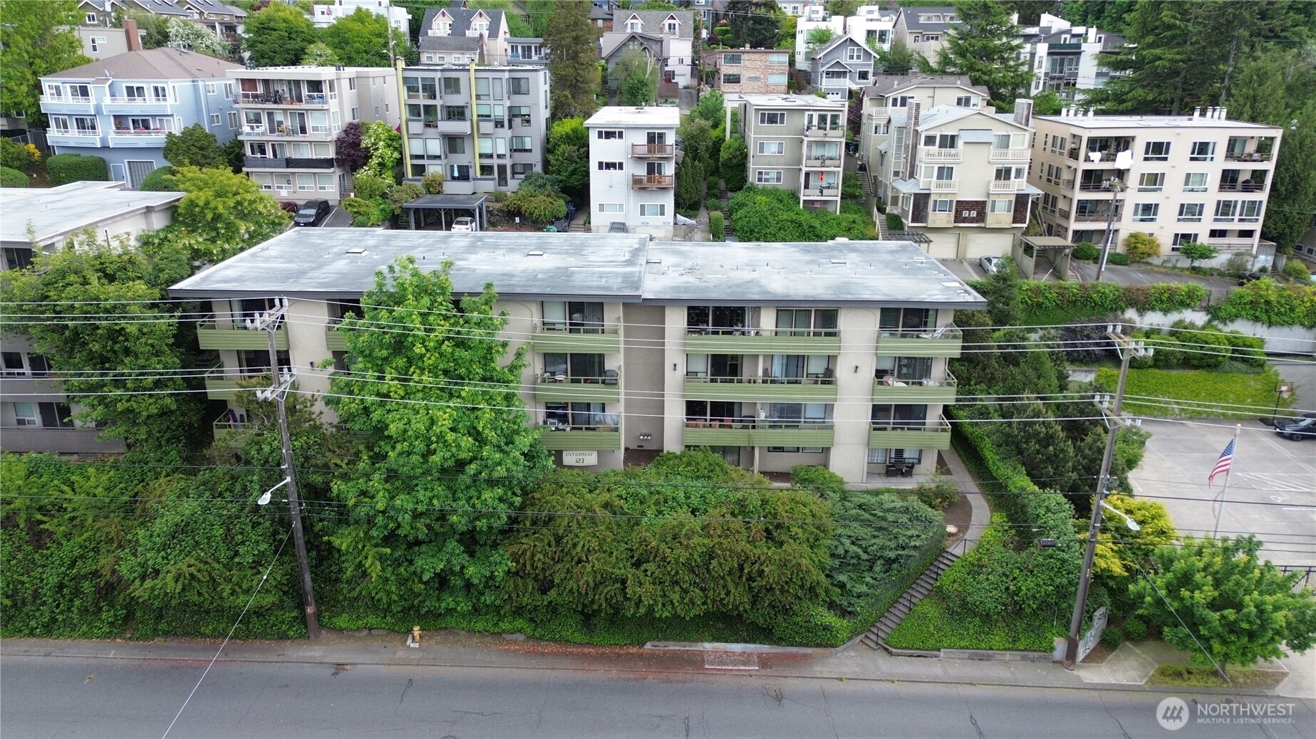 2820 15th Avenue W Seattle WA 98119