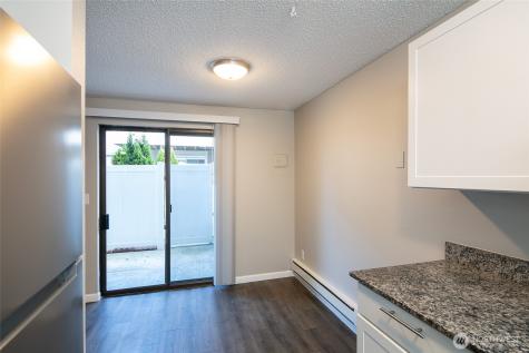 921 12th Avenue SE Puyallup WA 98372