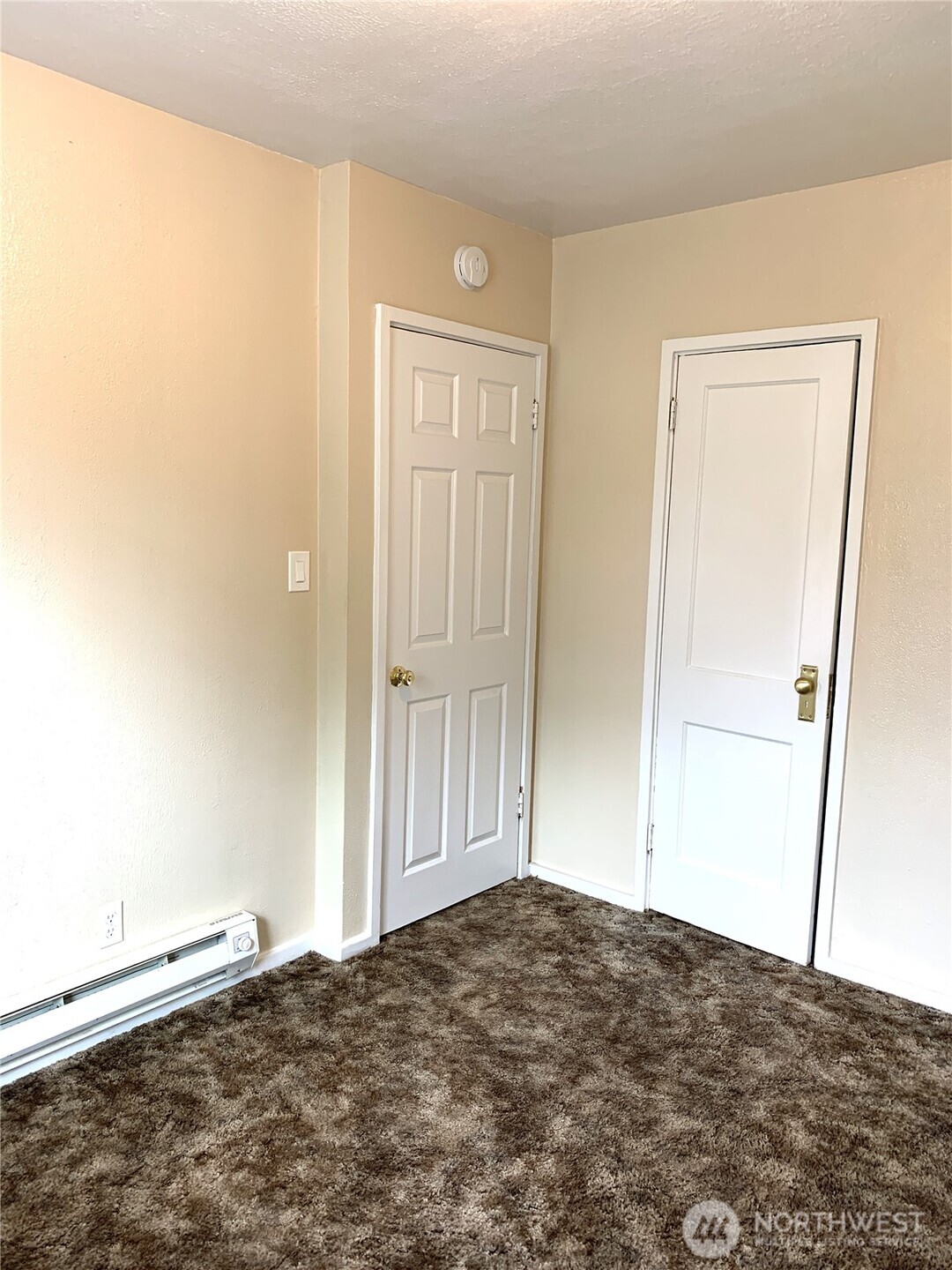 1423 S 7th Avenue Kelso WA 98626