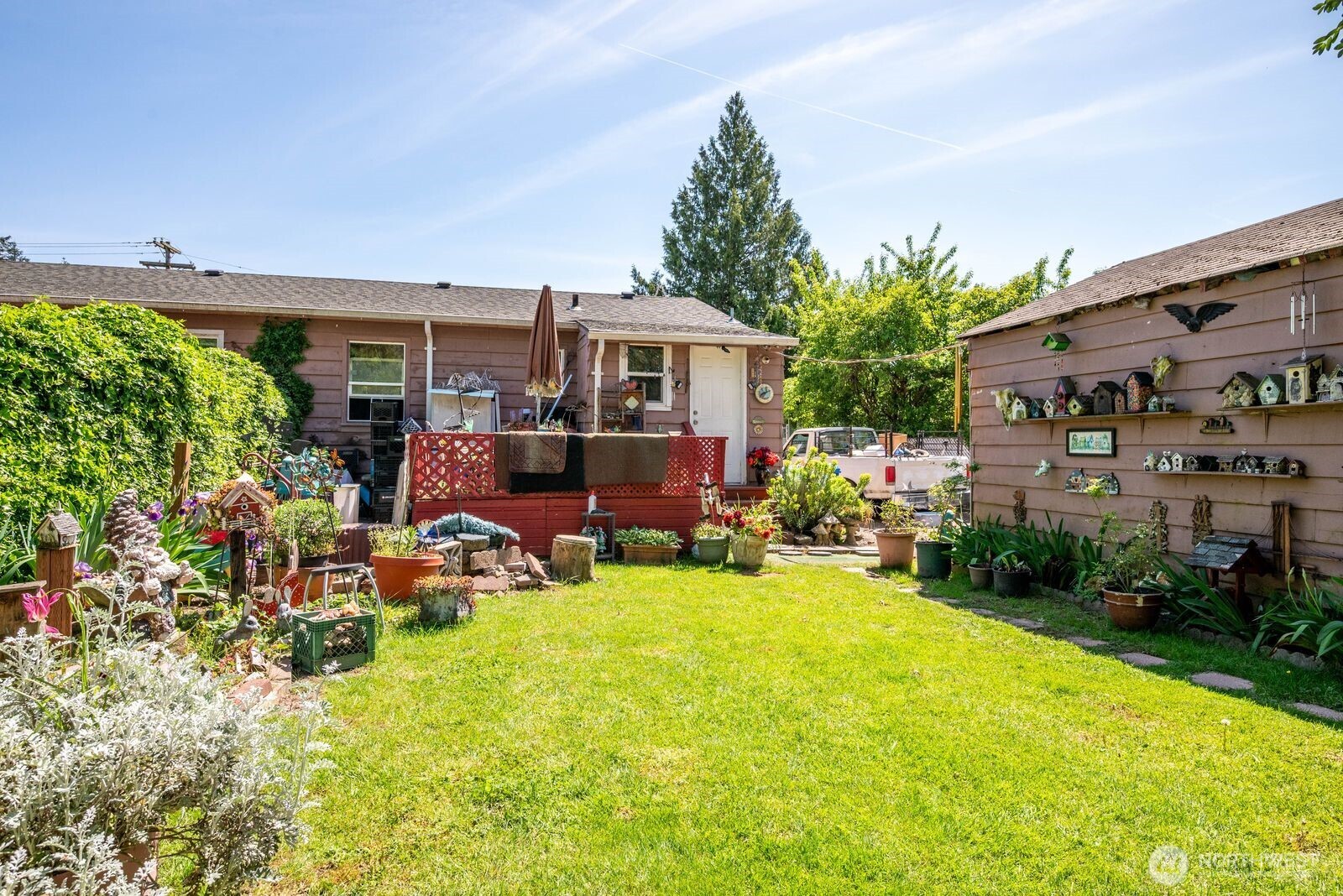 1423 S 7th Avenue Kelso WA 98626