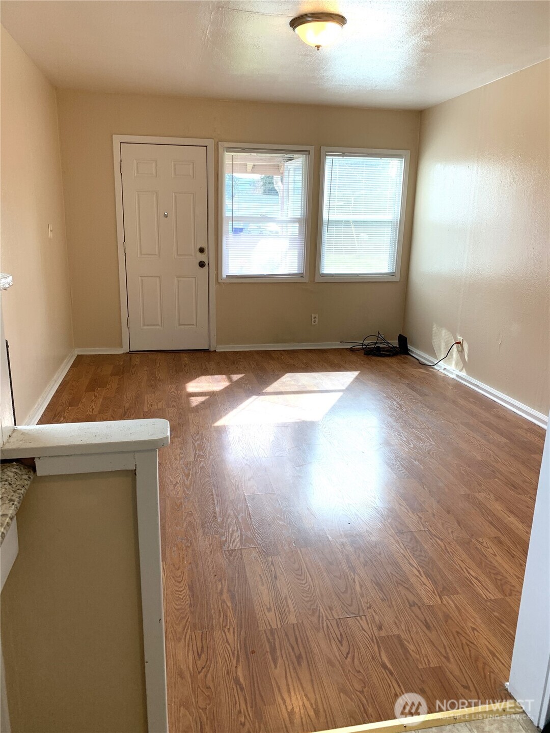 1423 S 7th Avenue Kelso WA 98626