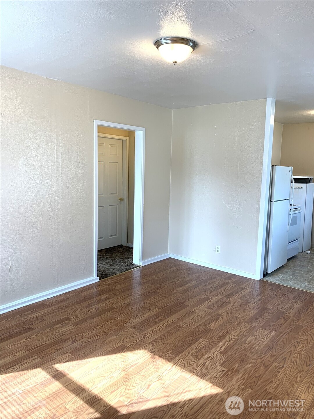 1423 S 7th Avenue Kelso WA 98626