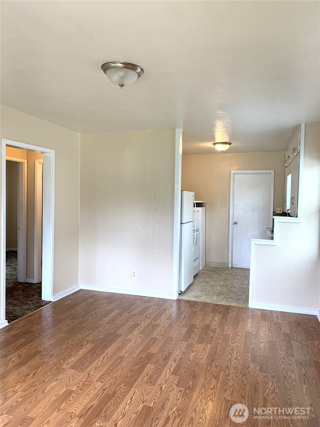 1423 S 7th Avenue Kelso WA 98626