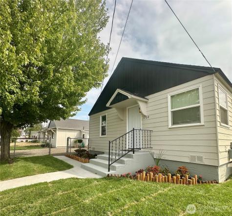 1704 Walla Walla Avenue Walla Walla WA 99362