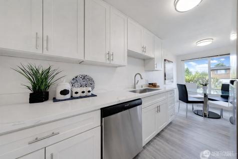2517 E Pike Street Seattle WA 98122