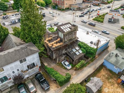 652 NW 85th Street Seattle WA 98117