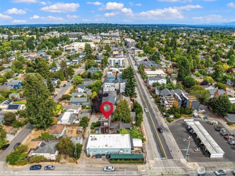 652 NW 85th Street Seattle WA 98117