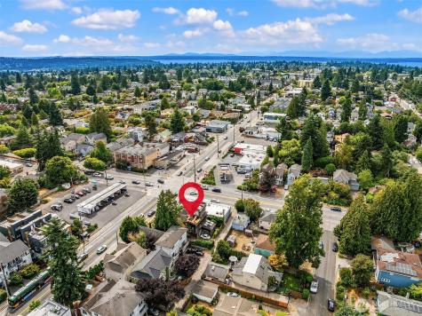 652 NW 85th Street Seattle WA 98117