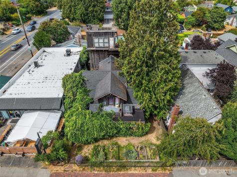 652 NW 85th Street Seattle WA 98117