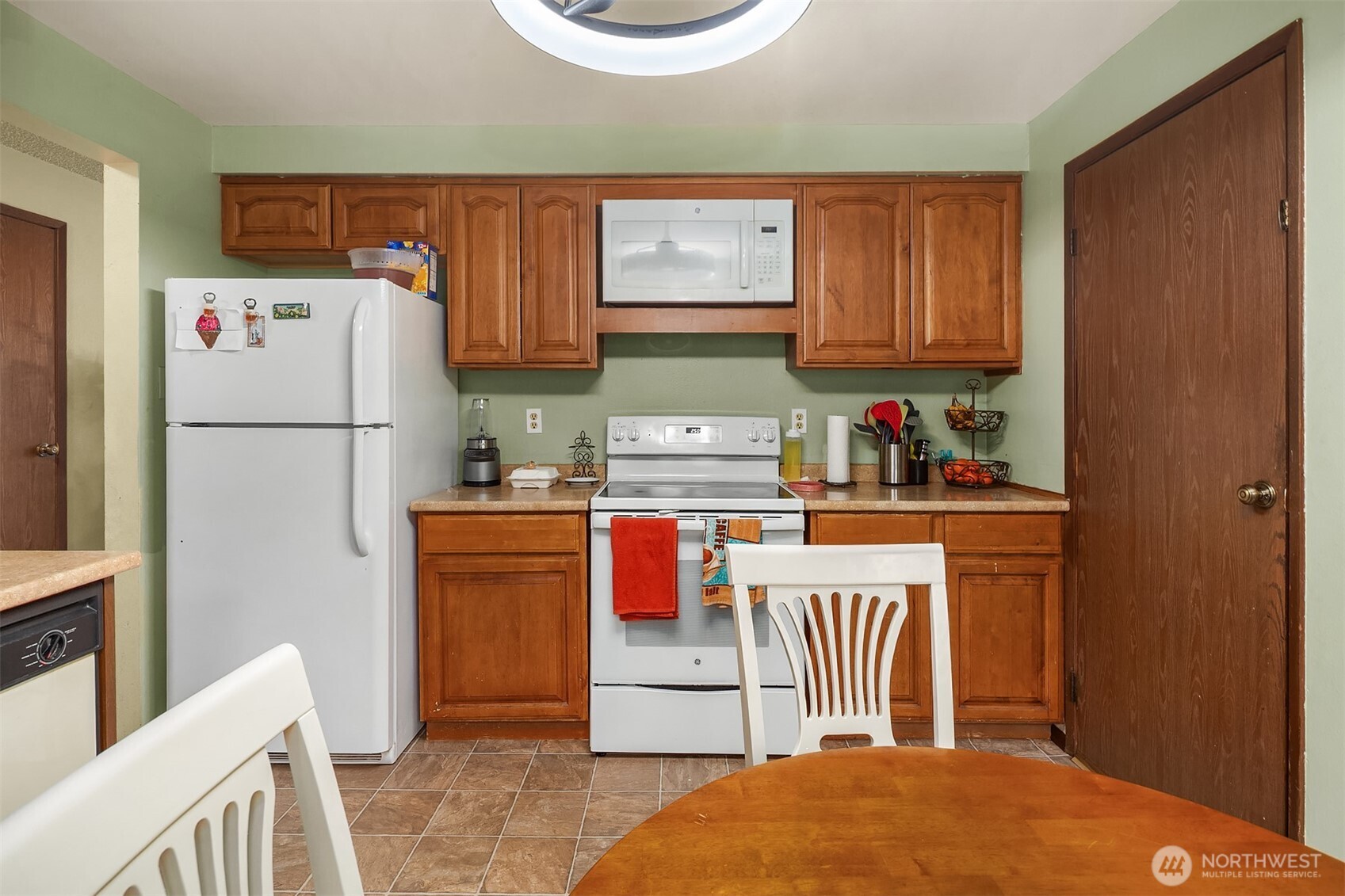 9226 Sharon Drive Everett WA 98204