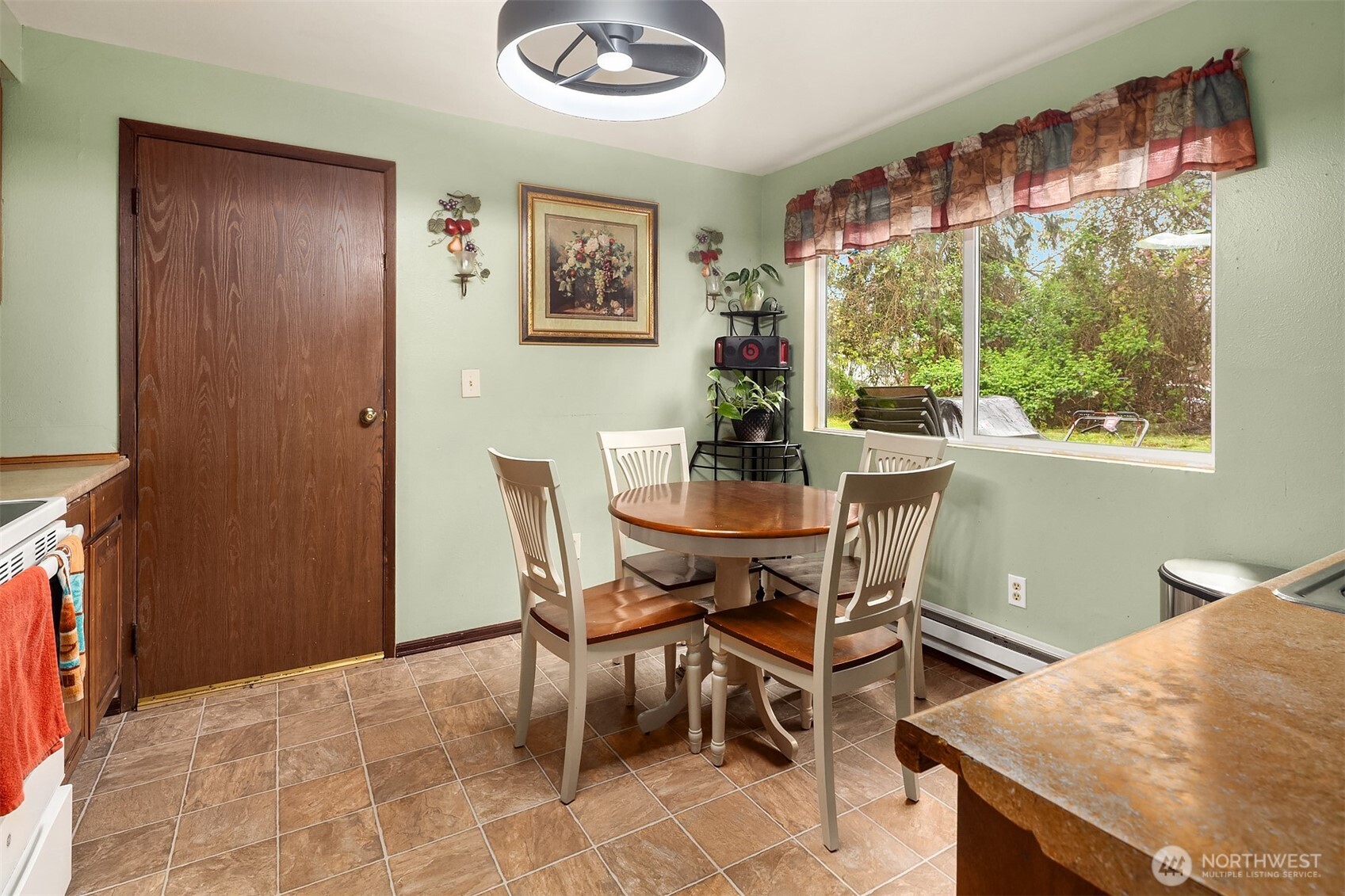 9226 Sharon Drive Everett WA 98204