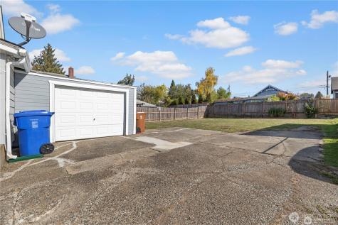 5241 S M Street Tacoma WA 98408
