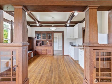 2246 NW 63rd Seattle WA 98107
