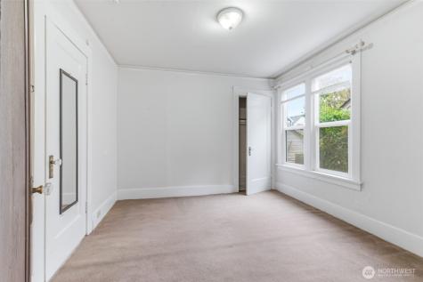 2246 NW 63rd Seattle WA 98107