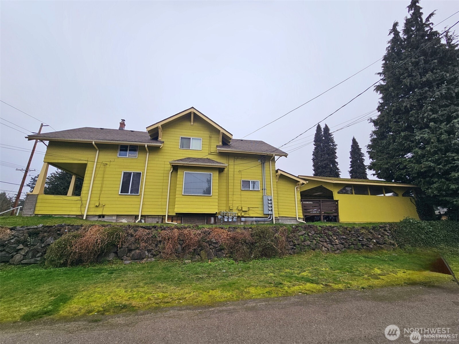 1651 S 35th Street Tacoma WA 98418