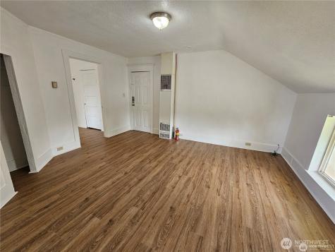 1651 S 35th Street Tacoma WA 98418