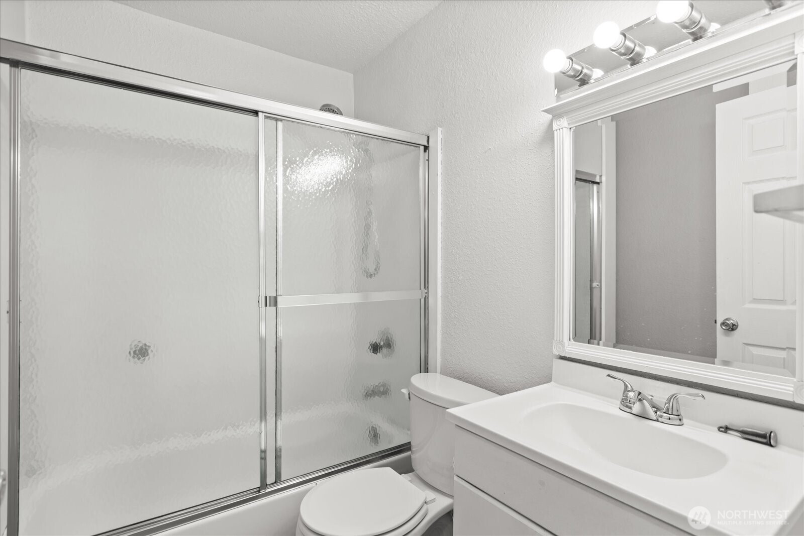 2215 Jackson Avenue Everett WA 98203