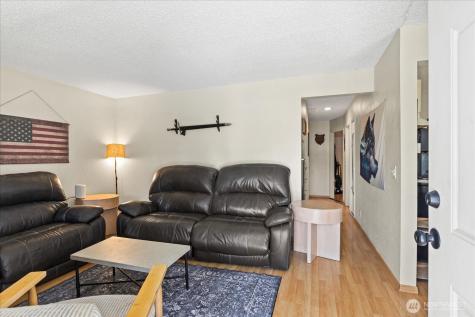 2215 Jackson Avenue Everett WA 98203