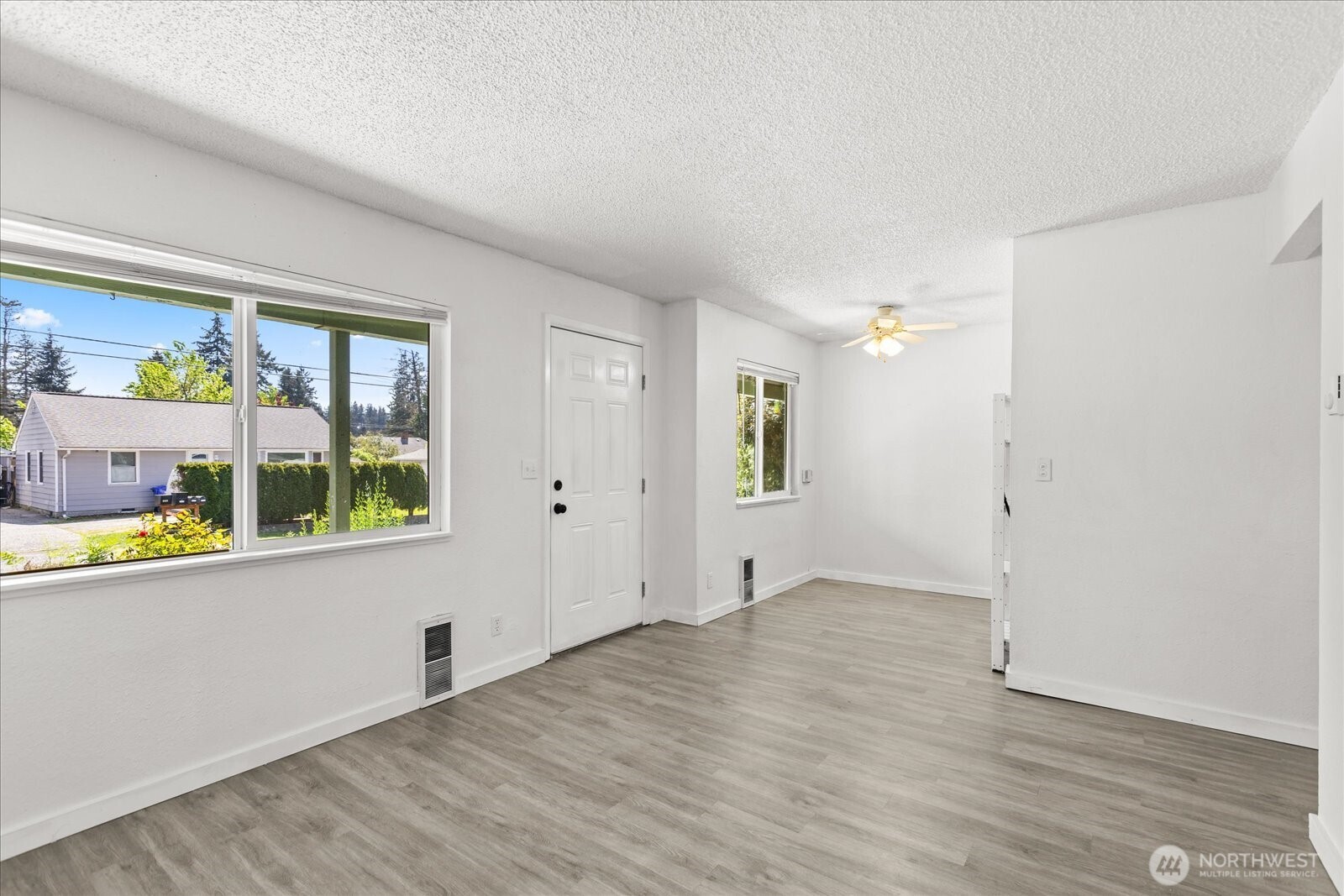 2215 Jackson Avenue Everett WA 98203