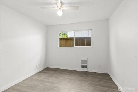 2215 Jackson Avenue Everett WA 98203