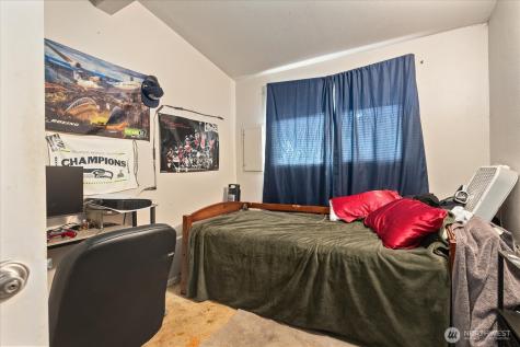 245 SE Croston Lane Issaquah WA 98027
