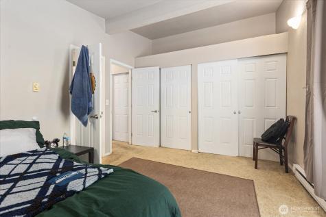 245 SE Croston Lane Issaquah WA 98027