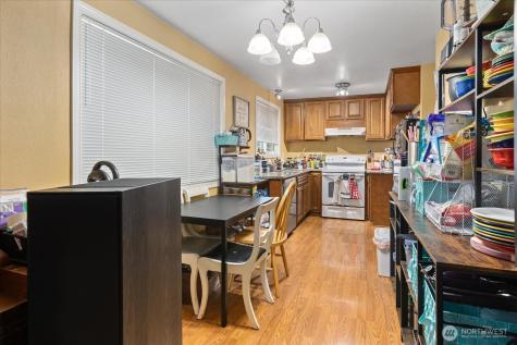 245 SE Croston Lane Issaquah WA 98027