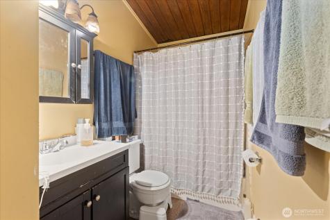 245 SE Croston Lane Issaquah WA 98027