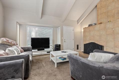 245 SE Croston Lane Issaquah WA 98027